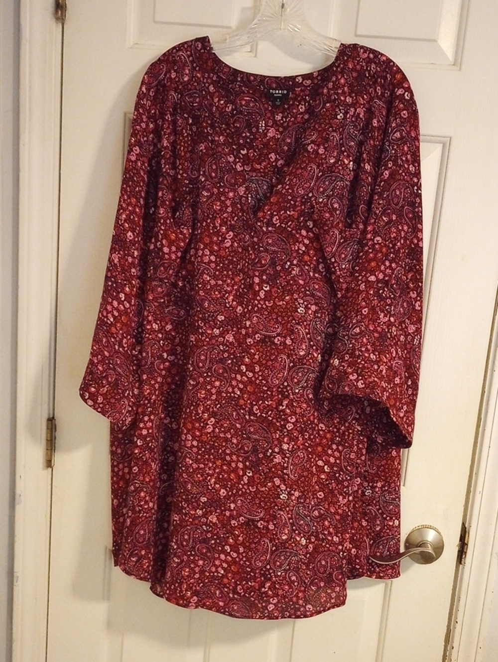 torrid Burgundy Paisley Long Sleeve Tunic